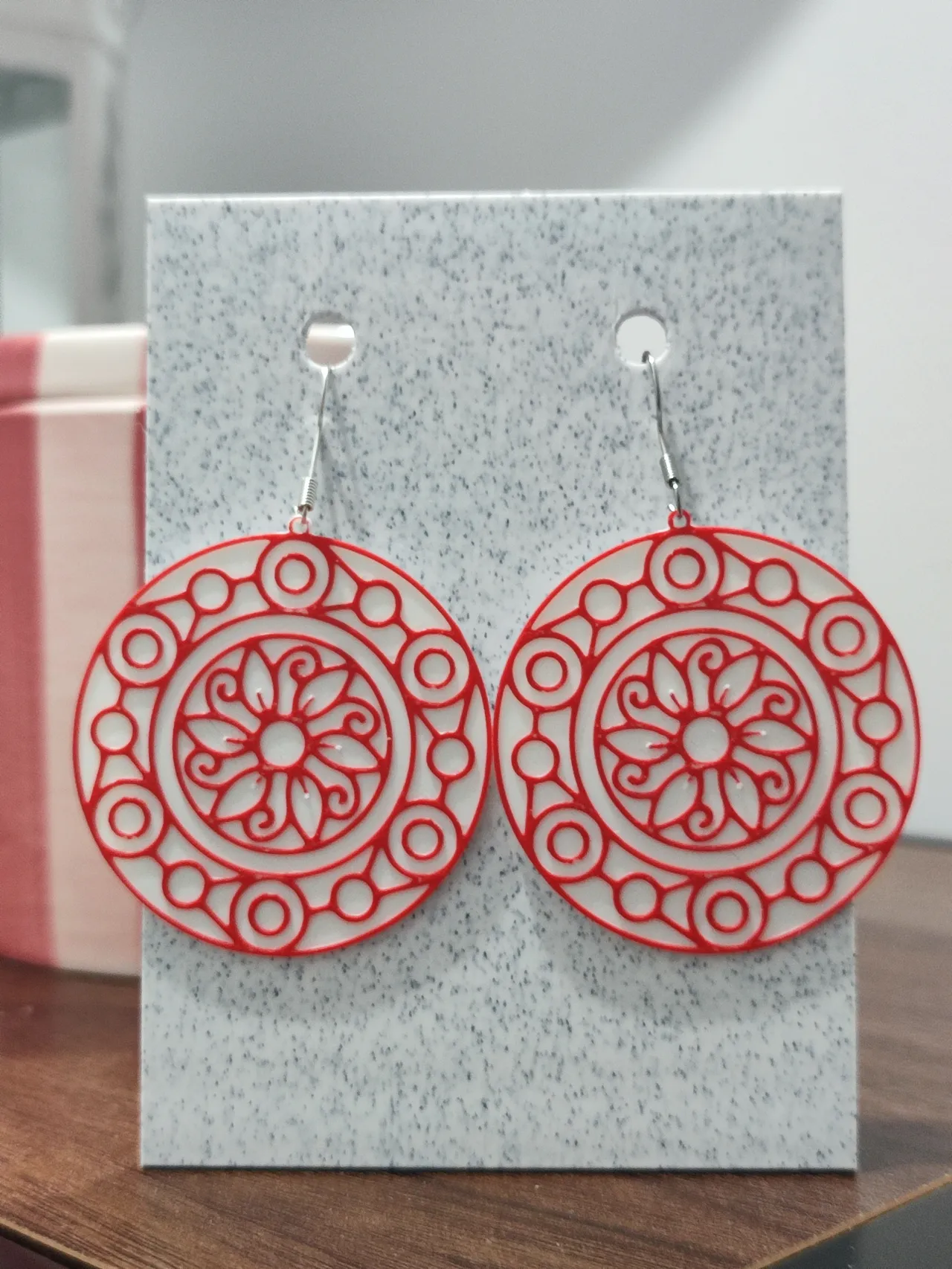 Aretes Mosaico Carmesí view 3