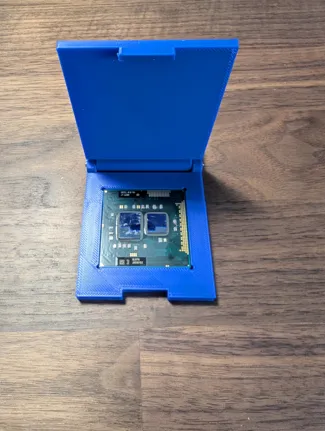 LTT CPU Holder i7-620M