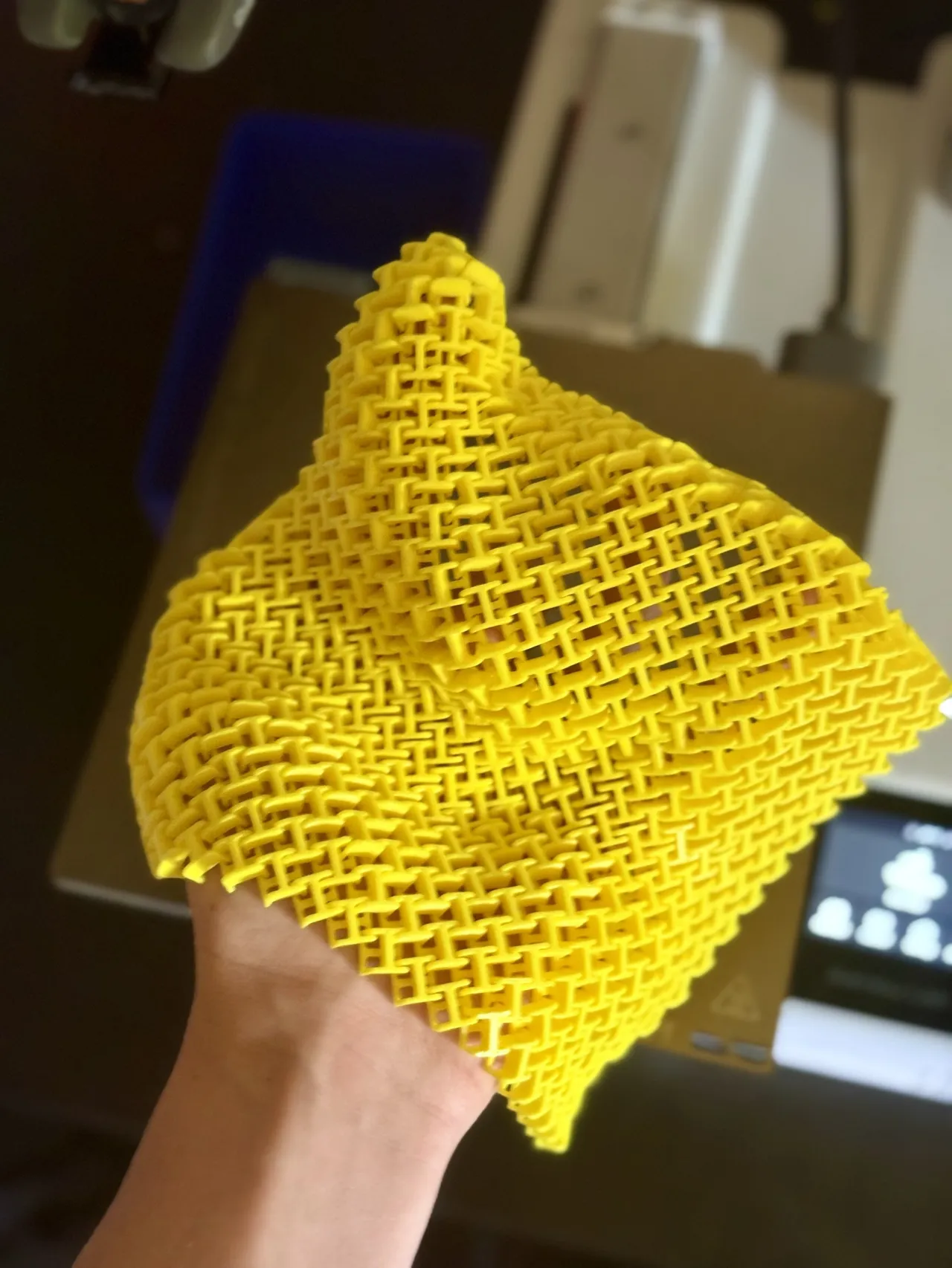 Flexi Fabric Fidget (Print in Place!) view 2