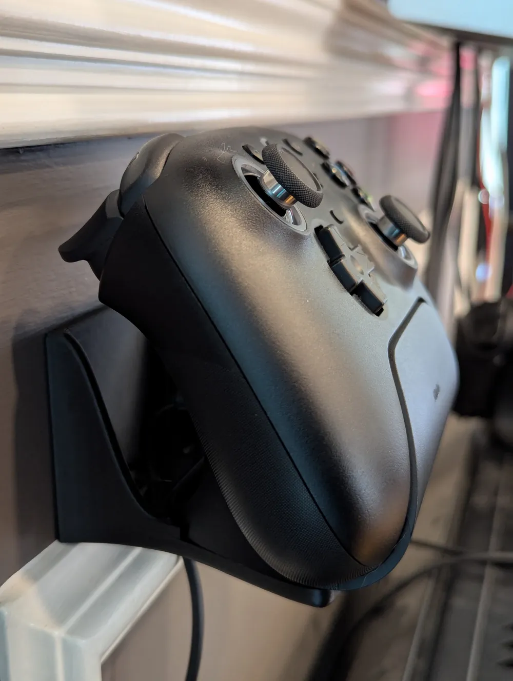 8BitDo Ultimate Controller Dock Wall Base by Kyle Altendorf MakerWorld ...