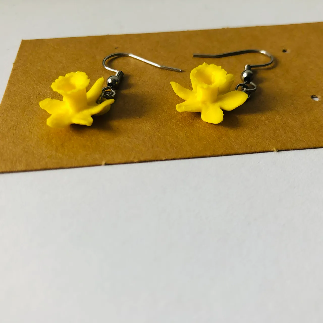 3D daffodil earrings, no AMS, 0.4 mm nozzle view 4