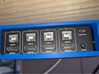 KVM-Holder