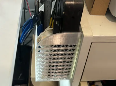 Table/drawers side tool holder 
