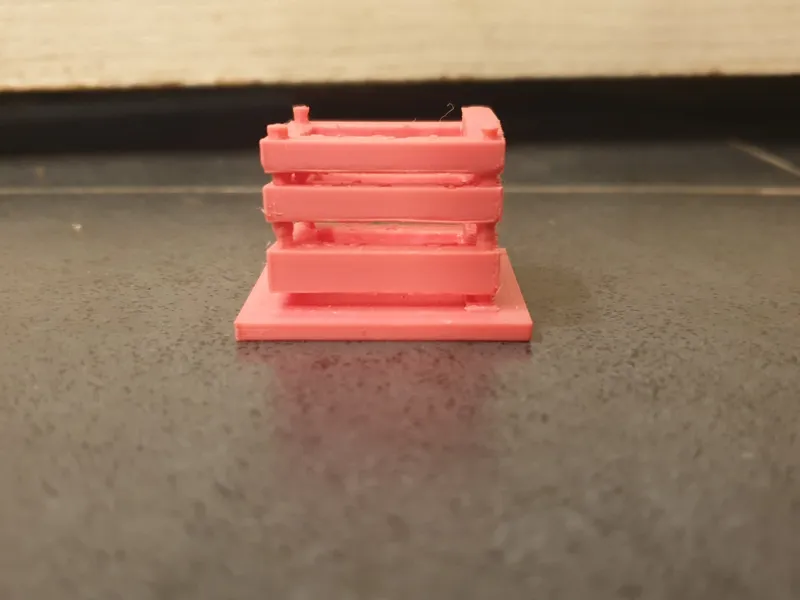 caransebes-cyber-cube-pen-holder test version