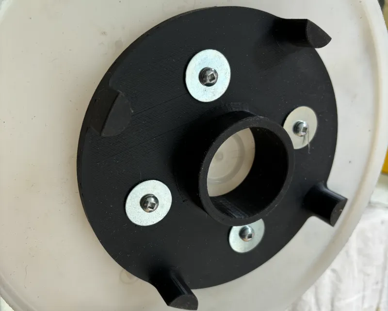 Rigid 4 Gal Portable Shop Vac Flange
