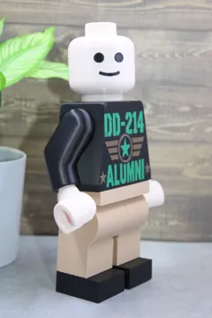 Letrero o emblema decorativo: 500% Brick - DD214 Alumni — vista de referencia 4