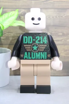 Letrero o emblema decorativo: 500% Brick - DD214 Alumni — vista de referencia 3