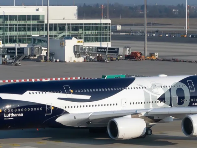 A380 aircraft model with special livery 