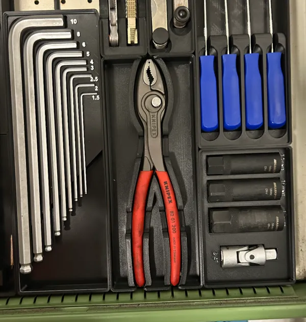 https://makerworld.bblmw.com/makerworld/model/USa1ec7d03fec1d9/design/2024-12-04_9925dd70c38b9.jpeg