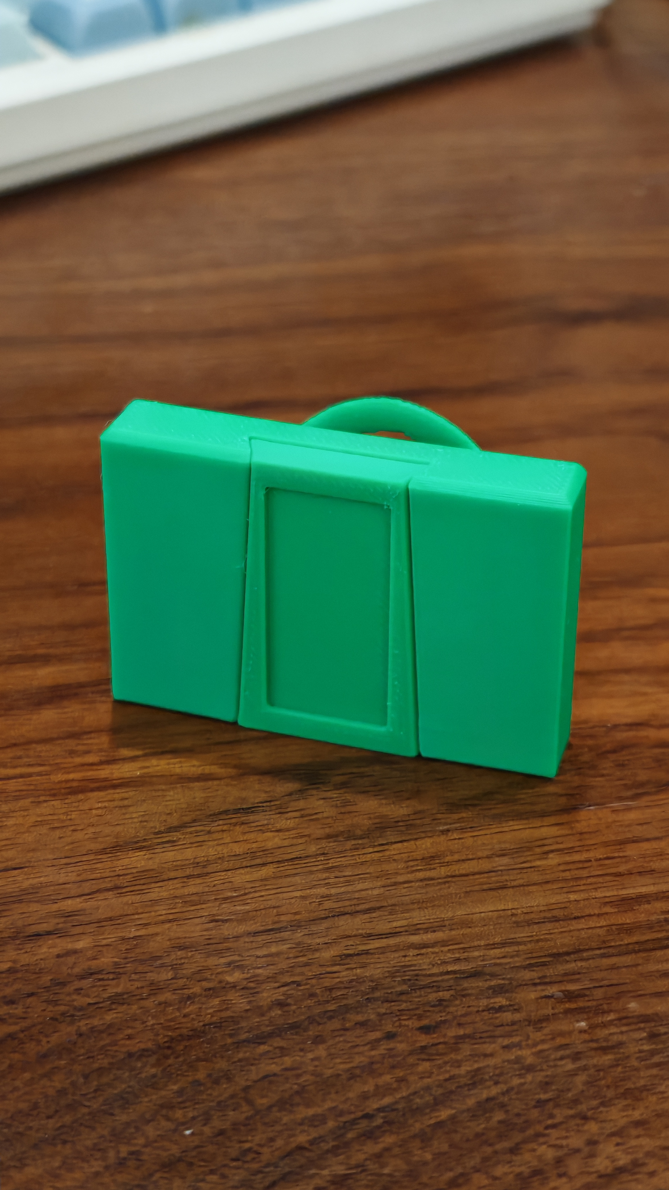Miniatura 1 do modelo 3D 小工具钳类挂架