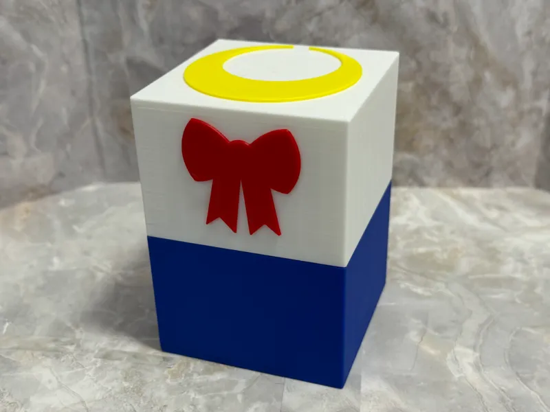 Sailor Moon Deck Box