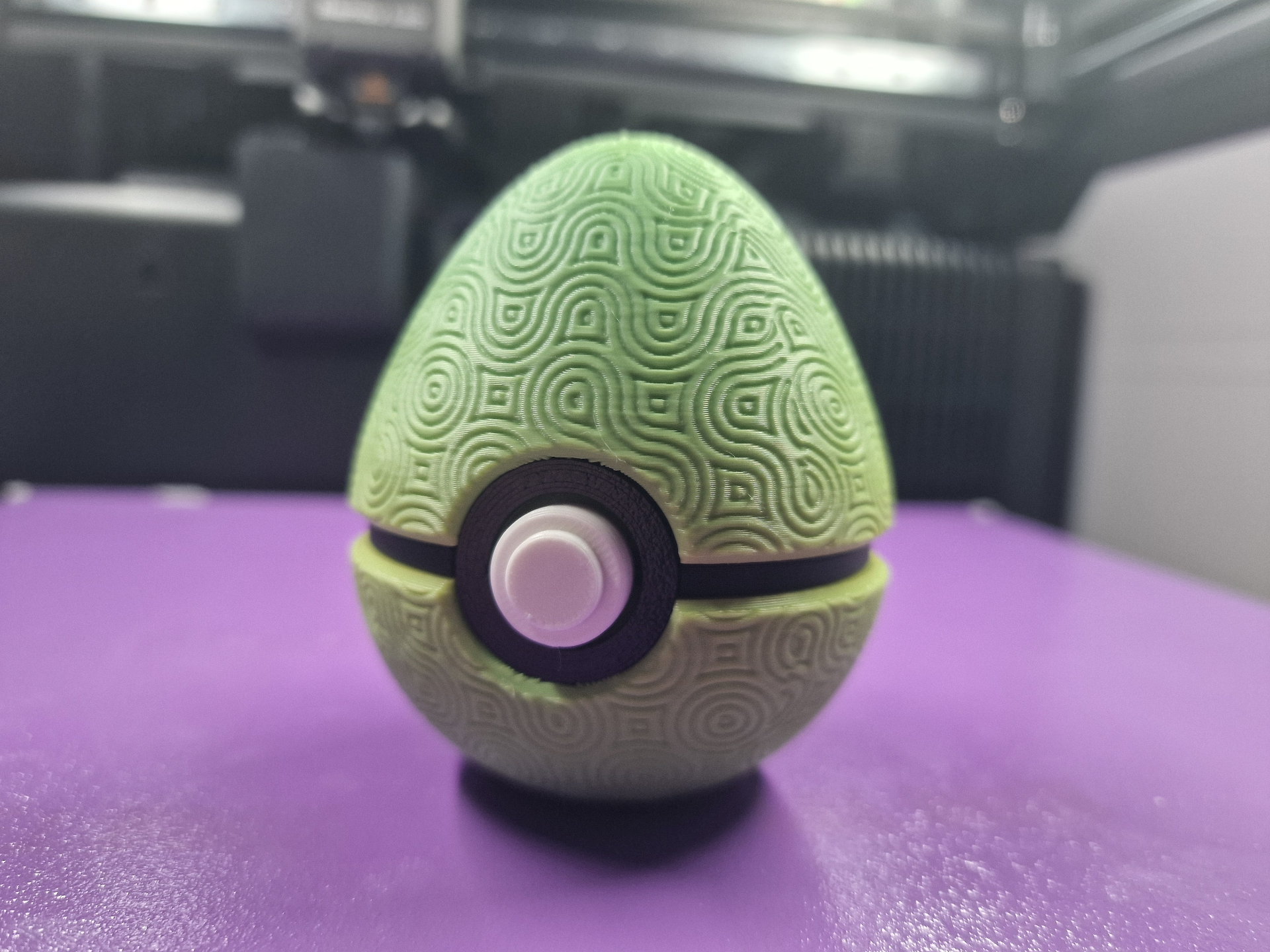 Pokeball Easter Egg Patterned 1