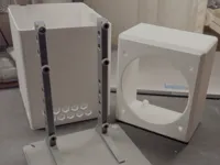 0.2mm layer, 4 walls, 10% infill