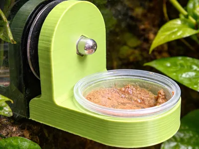 Terrarium bowl holder for 38–40 mm disposable bowls
