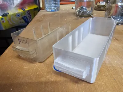 Small part replacement tray