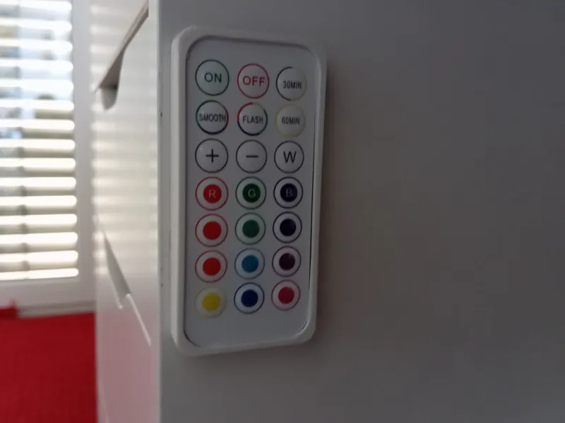 RGBW puck lights remote holder