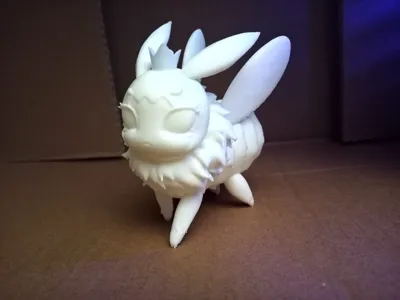 Chibi Queen Bee