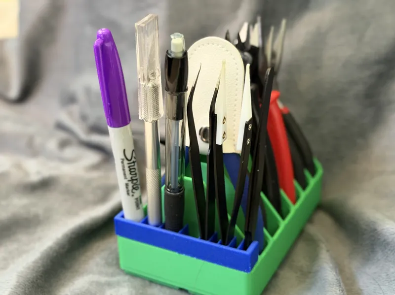 Tweezer & Pen insert for Gridfinity Pliers Holder