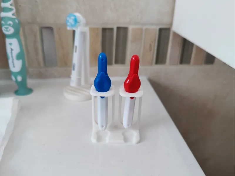 Dual Interdental Brush Holder