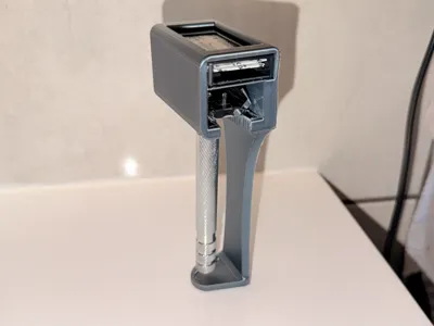 Wilkinson Sword Double Edge Razor  – Wall Mount