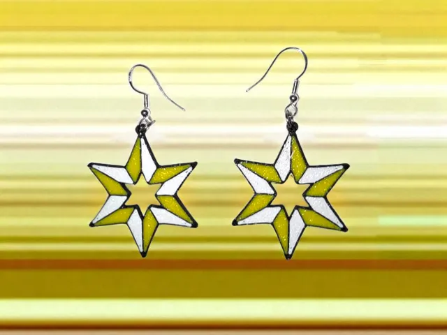 Gold star earrings