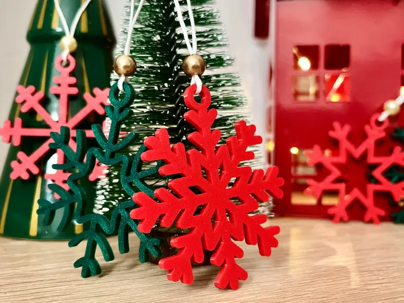 Snowflake decoration set