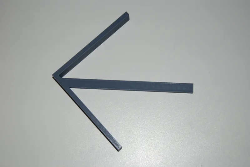 Center finder