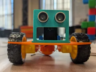 Arduino Chassis with Ultrasonic Distance Sensor