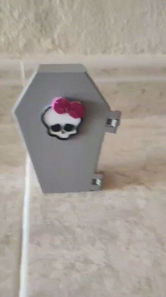 Ataud monster high