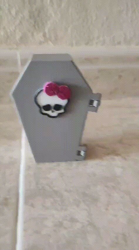 Ataud monster high