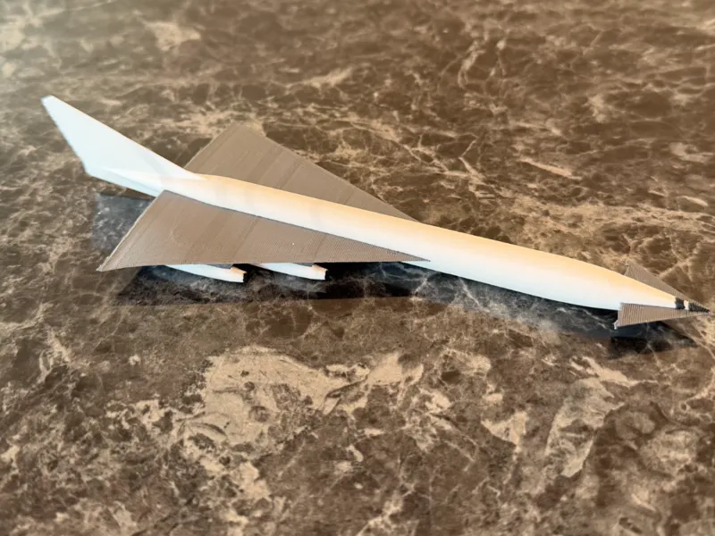 1:400 scale L-5000 "Tempest"