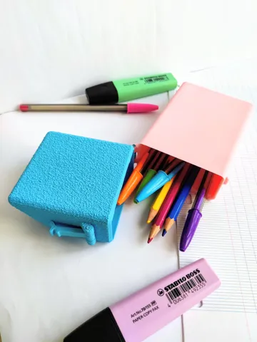 Caja o estuche: Giant Eraser Pencil Case — vista de referencia 2