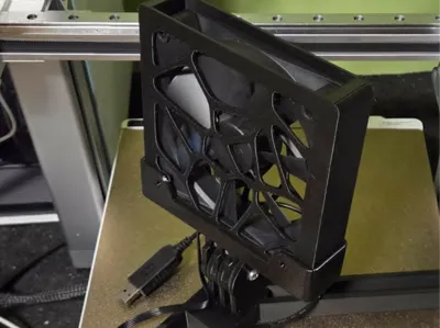 desktop adjustable-angle 120mm cooling fan