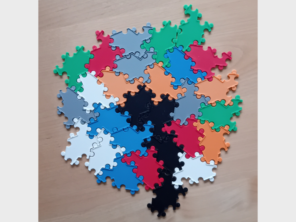 puzzle with endles tile pieces