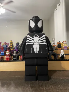 Figura decorativa: Symbiote Spider-Man 500% Brick Figure — vista de referencia 5