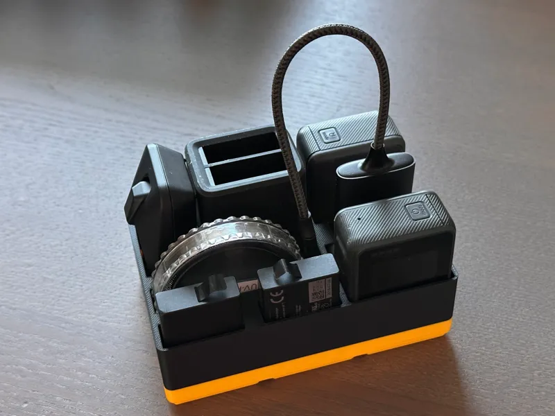 Gridfinity 3x2 Storage for GoPro 5/6/7 + Charger