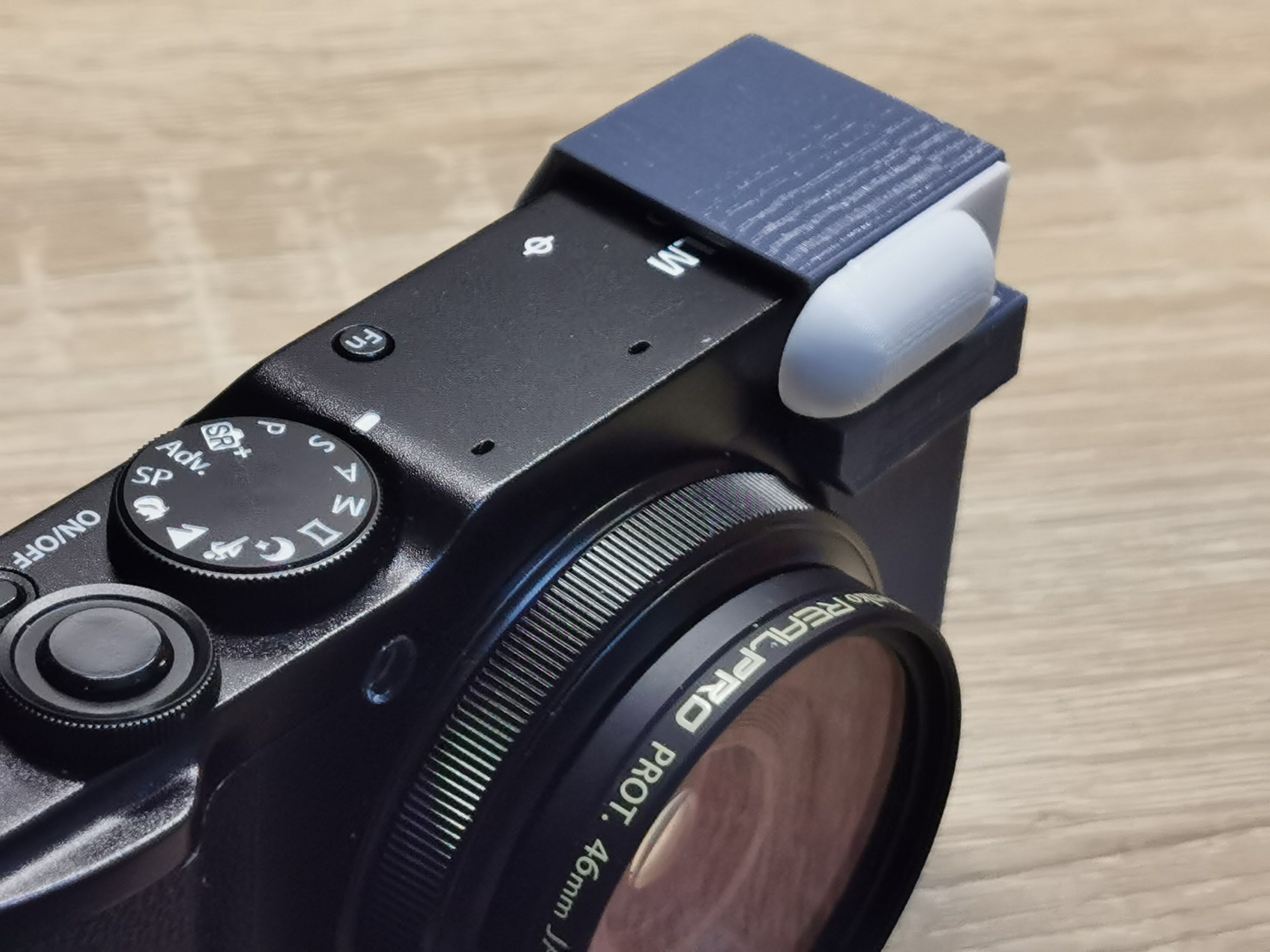 Diffuser/Reflector for Fujifilm xf10 Camera