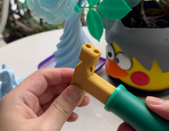 Miniatura 4 do modelo 3D 豌豆射手水枪