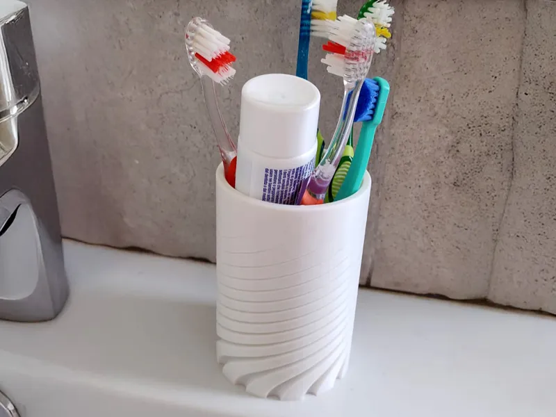 Toothbrush holder Pen holder