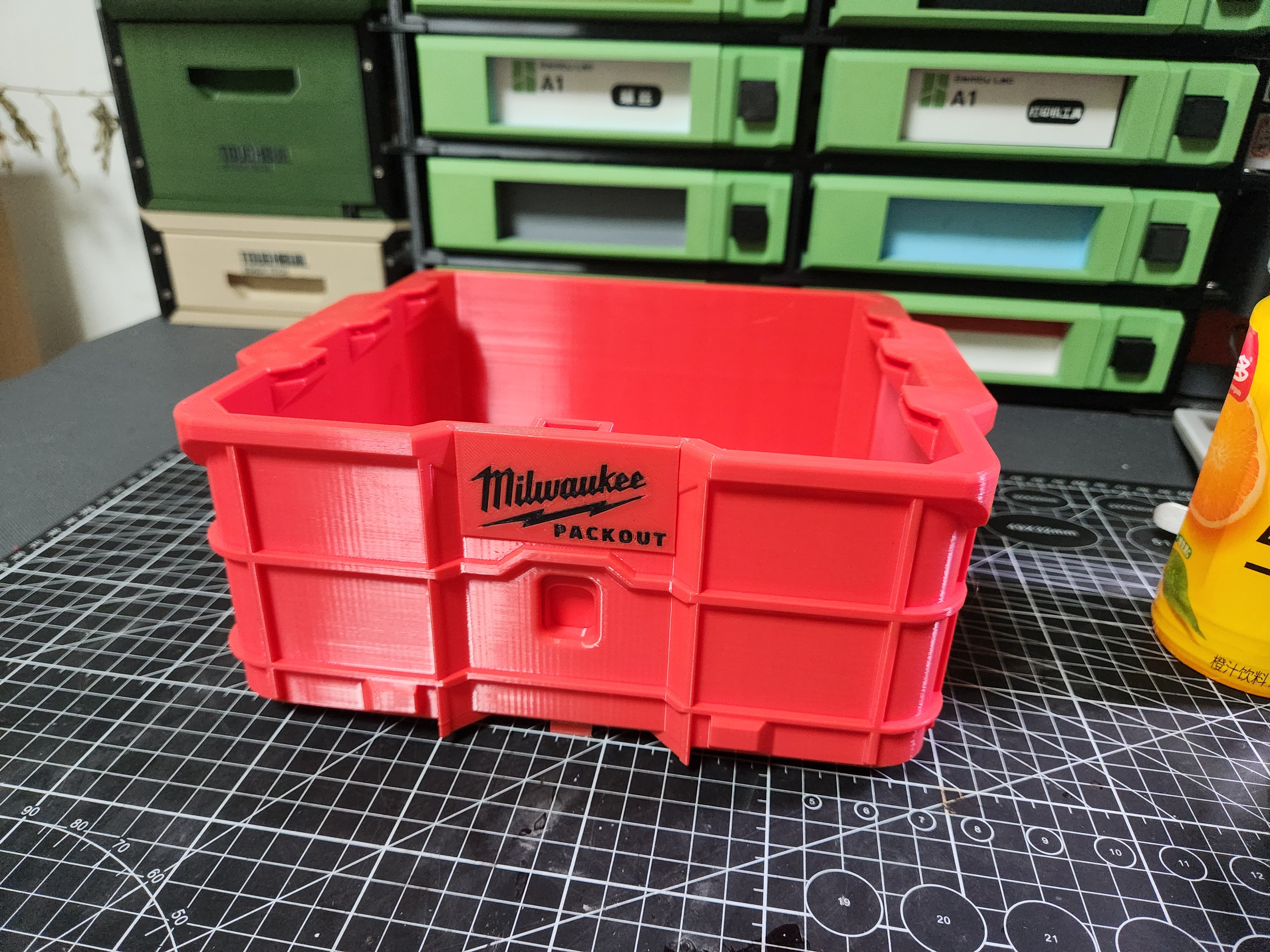 Miniatura 3 do modelo 3D 模块化堆叠工具箱（Milwaukee）