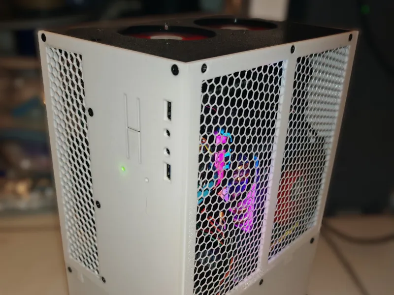 Small ITX Case