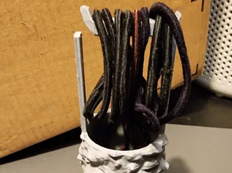 Hair tie well