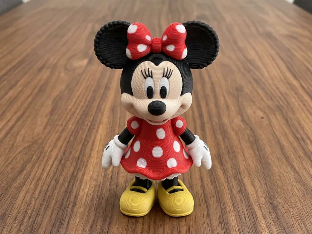 Figura decorativa: Knitted Minnie Mouse Figure | Disney. Referencia del modelo original.