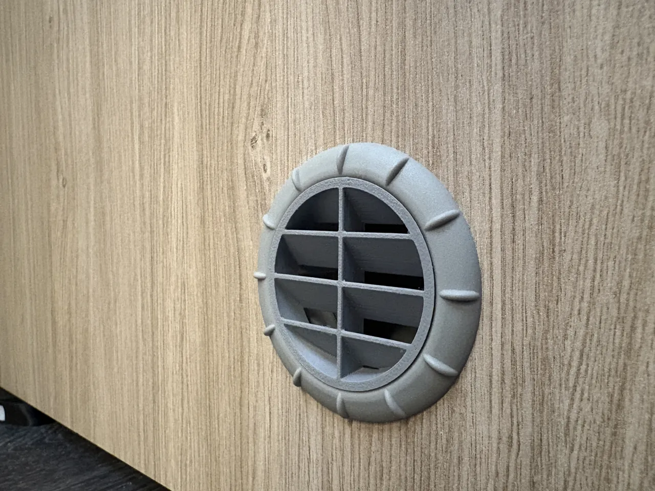 Truma End Piece Silent Deflector ⧸ Simple Snap In view 2