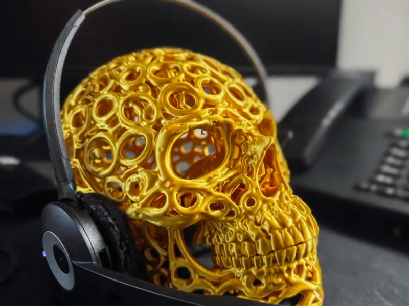 Infinity Scull Headset Stand - Lamp -Cady jar