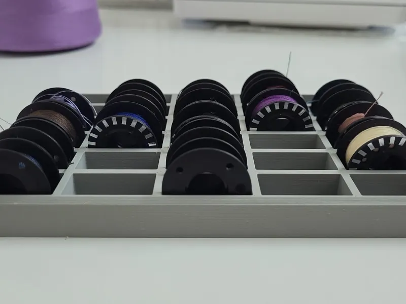 Jumbo Bobbin Holder