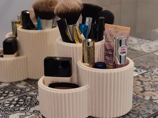 Cosmetics organizer, Desk organizer.