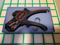 Support Gridfinity pour pince à dénuder automatique Knipex — photo 2