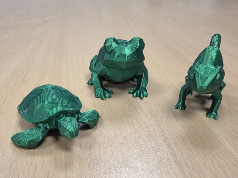 3 easy to print lowpoly animals GREEN