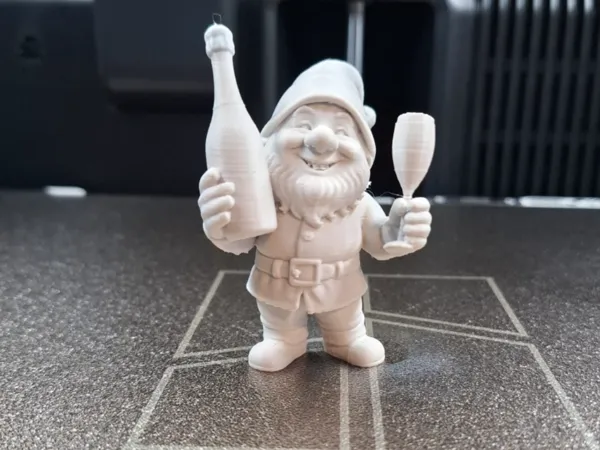 https://makerworld.bblmw.com/makerworld/model/USa268b1aac108ff/design/2025-12-04_0539a0a4cf57b8.jpg